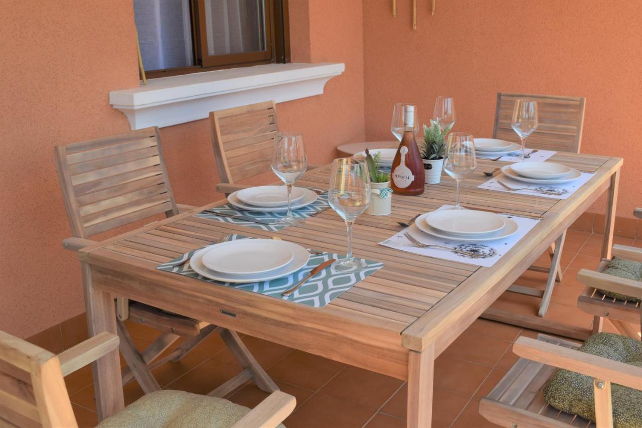 Espacioso Apartamento Con Preciosos Jardines Y Bbq Isla Plana Exterior foto