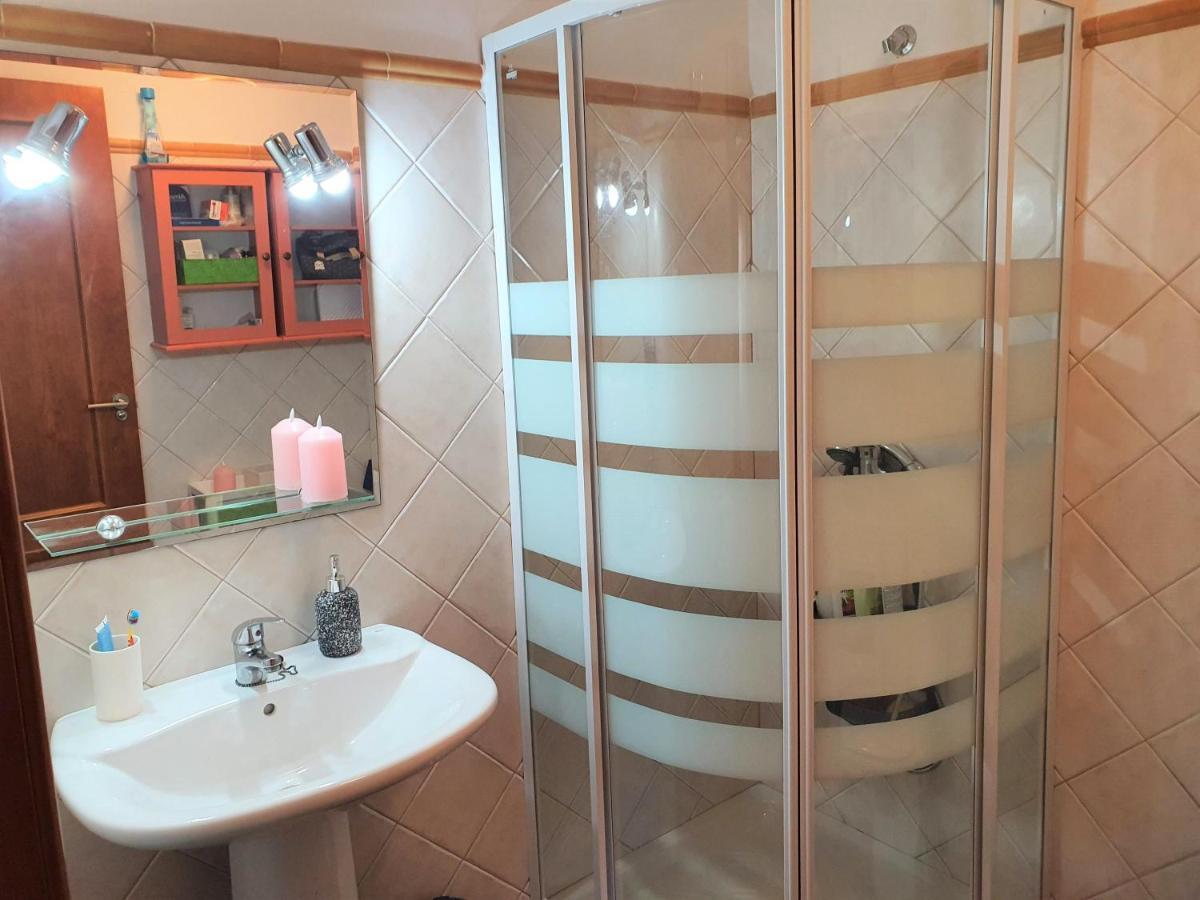 Espacioso Apartamento Con Preciosos Jardines Y Bbq Isla Plana Exterior foto