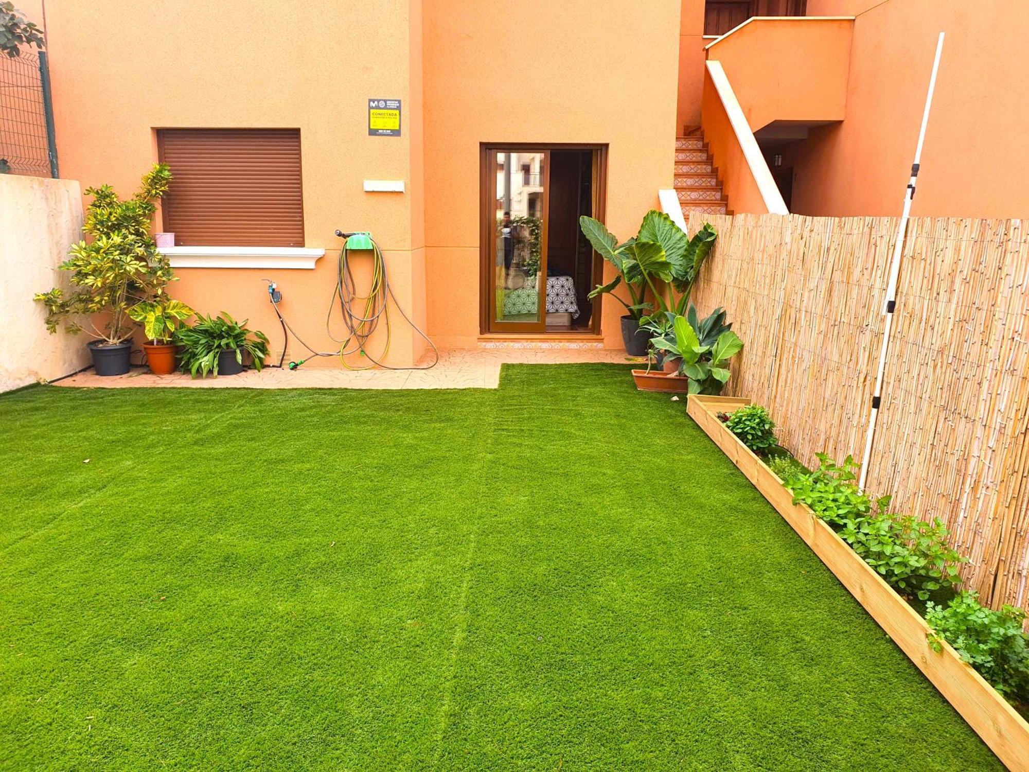 Espacioso Apartamento Con Preciosos Jardines Y Bbq Isla Plana Exterior foto